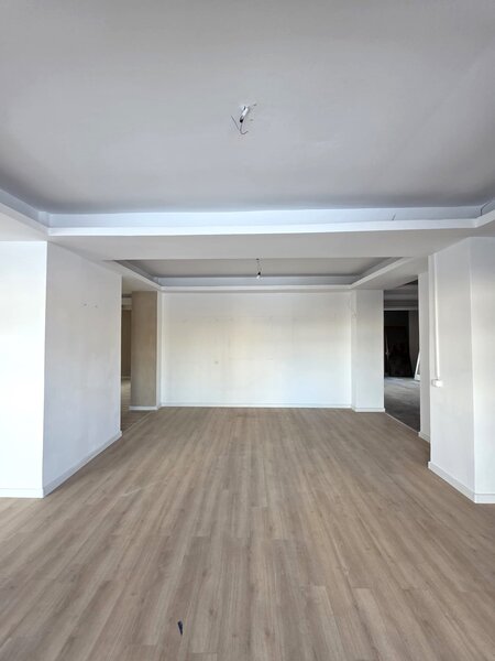 Mihai Bravu   Vitan  Spatiu Comercial parter+etaj 1 - comision 0